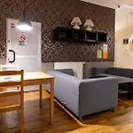 Hostel Orange Plus